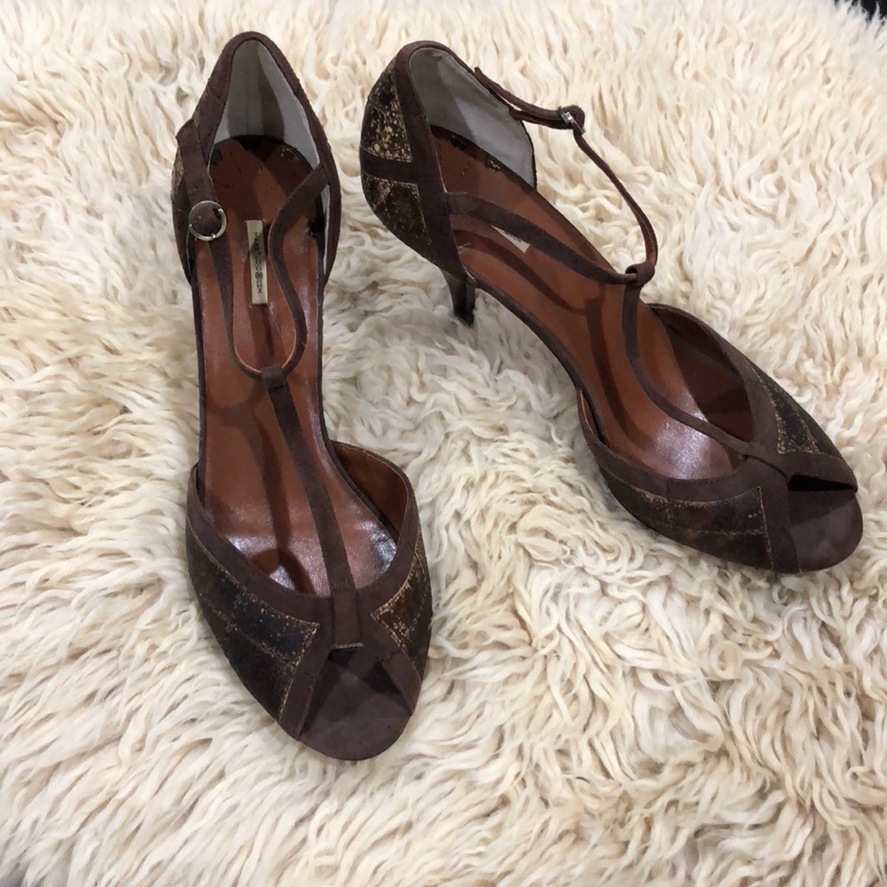Maxstudio brown peep toe pumps 9 1/2
